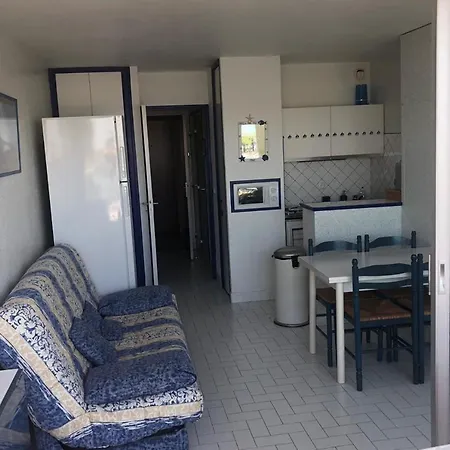 Le Grand Pavois - Port Camargue Apartment